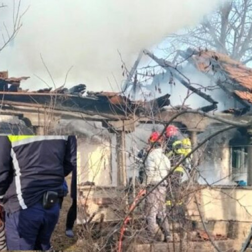 Incendiu devastator în Movileni: o bătrână de 83 de ani își pierde locuința înainte de Crăciun