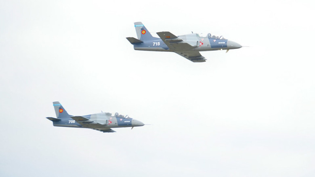 Cinci avioane IAR-99 SM modernizate pentru Ministerul Apărării Naționale