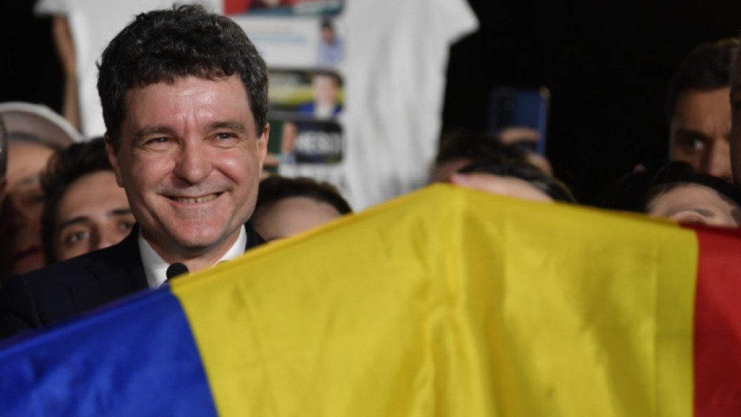 Nicușor Dan își exprimă recunoștința față de alegători