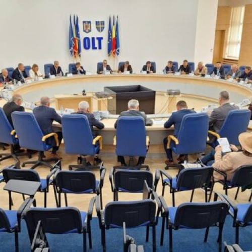 Ședință pe nepusă masă, azi, la Consiliul Județean Olt. Ce „arde” pentru conducerea instituției