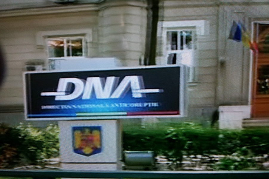 Cinci persoane trimise în judecată în dosarul evaziunii fiscale din ride-sharing