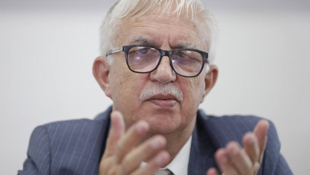 Fostul judecător CCR Augustin Zegrean critică Guvernul pentru gestionarea pensiilor magistraților
