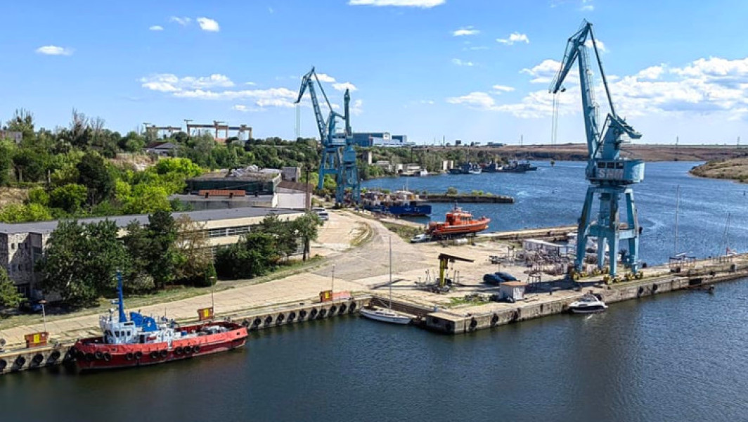 Ministrul Economiei sprijină şantierul naval Mangalia pentru a evita falimentul