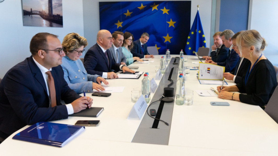 Ilie Bolojan, discuții la Bruxelles despre reformele și finanțările României