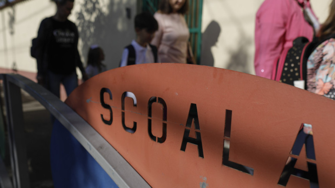 Ministerul Educației monitorizează amenințările primite de școli și face apel la calm