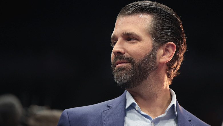 Numere private ale lui Albanese și Trump Jr. apărute pe un site american