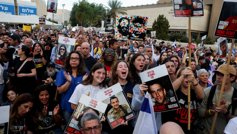 Hamas va transfera cadavrele a patru ostatici israelieni, Israelul reduce ajutoarele pentru Gaza
