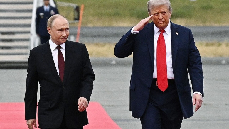 Kremlinul îl contrazice pe Donald Trump, care a previzionat prăbușirea economiei ruse: „Avem rezerve suficiente”