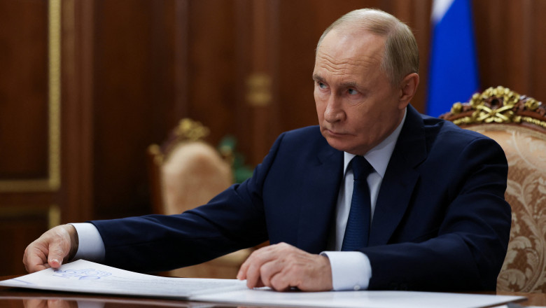 Analiză Putin, umilit pe scena internațională. Summitul ruso-arab, anulat după ce liderii lumii au mers la reuniunea lui Trump