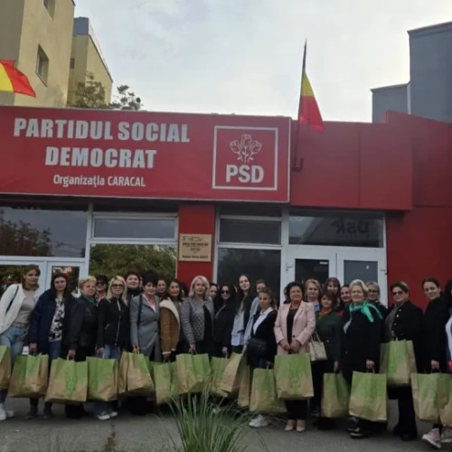 Organizația Femeilor Social Democrate a oferit daruri bunicilor din Caracal