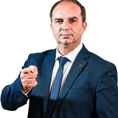 Deputatul de Olt propune creşterea deducerii fiscale pentru combaterea abandonului şcolar